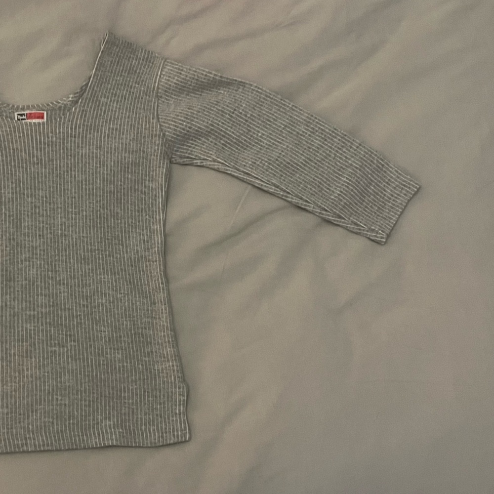 ModelCo Gray Ribbed Scoop-Neck Sweater - Picture 5 of 5